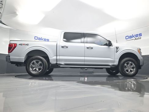 Used 2022 Ford F150 XLT w/ Equipment Group 302A High AWD/4WD image 46