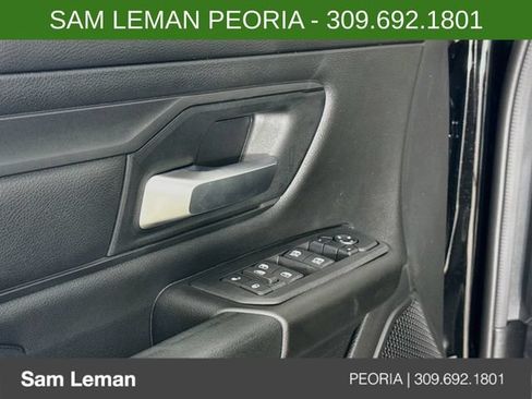New 2026 RAM 1500 Express AWD/4WD image 17