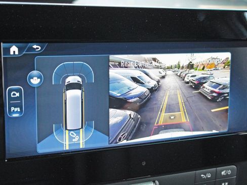 Used 2025 Mercedes-Benz Sprinter 2500 image 17