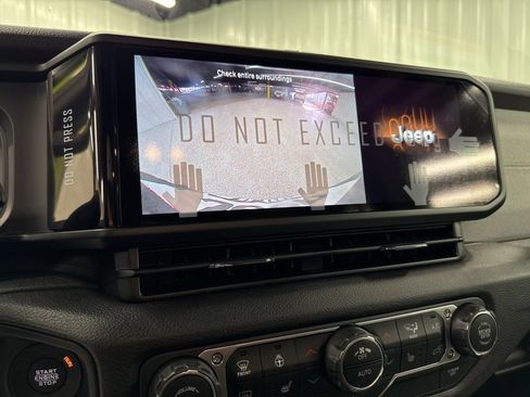 New 2025 Jeep Wrangler Sport S image 23