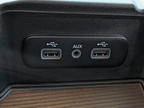 Used 2019 RAM 1500 Express w/ Wheel & Sound Group AWD/4WD image 30