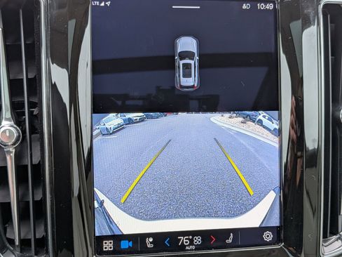 Used 2023 Volvo XC60 B5 Ultimate w/ Climate Package image 23