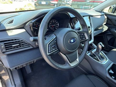 Used 2025 Subaru Legacy Premium AWD/4WD image 31