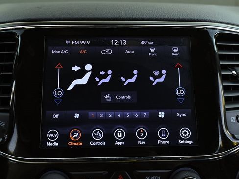 Used 2021 Jeep Grand Cherokee Laredo X image 27