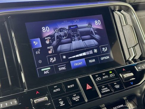 Used 2024 Lexus LX 600 F Sport image 21