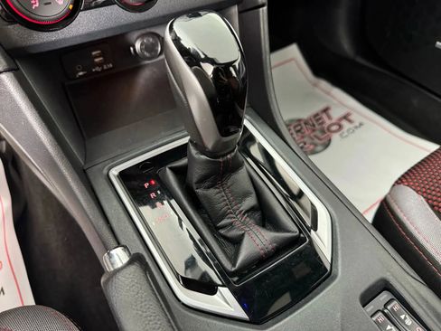 Used 2022 Subaru Impreza 2.0i Sport image 21