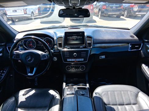 Used 2018 Mercedes-Benz GLE 350 w/ Premium 1 Package image 17