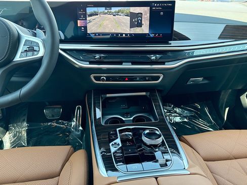 New 2027 BMW X7 xDrive40i w/ Executive Package AWD/4WD image 20