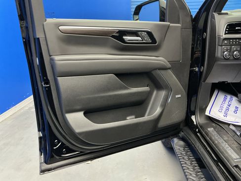 New 2026 Chevrolet Tahoe Z71 w/ Z71 Off-Road Package AWD/4WD image 9