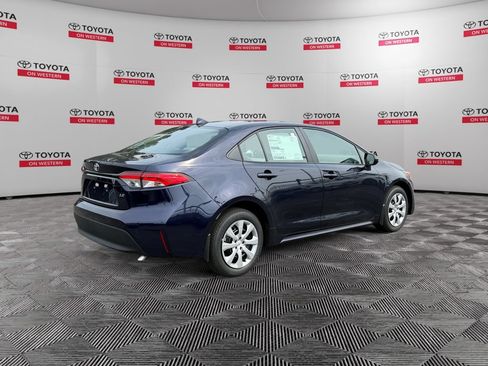 Used 2026 Toyota Corolla LE FWD image 5