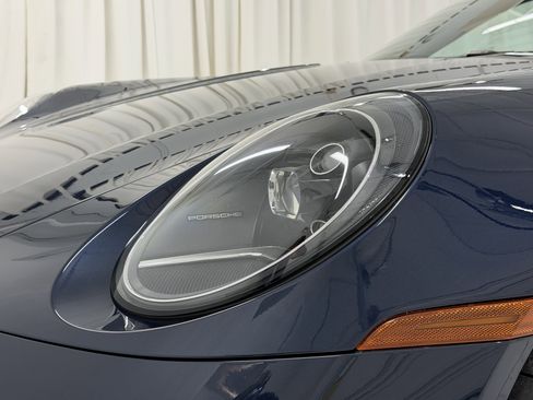Certified 2021 Porsche 911 Carrera 4S image 17