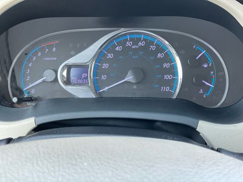 Used 2011 Toyota Sienna XLE w/ Entertainment Pkg AWD/4WD image 16