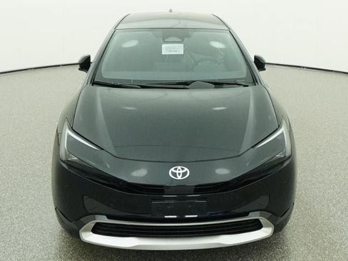 New 2026 Toyota Prius Plug-In Hybrid FWD image 15