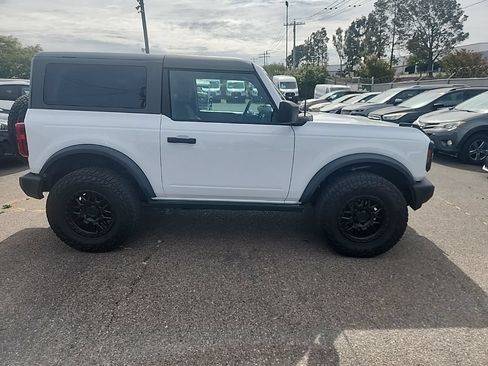 Used 2023 Ford Bronco 2-Door AWD/4WD image 16