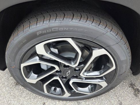 New 2026 Chevrolet Trax RS w/ Sunroof Package FWD image 30