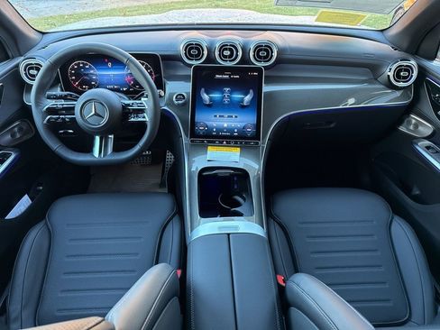 New 2026 Mercedes-Benz GLC 300 4MATIC image 21
