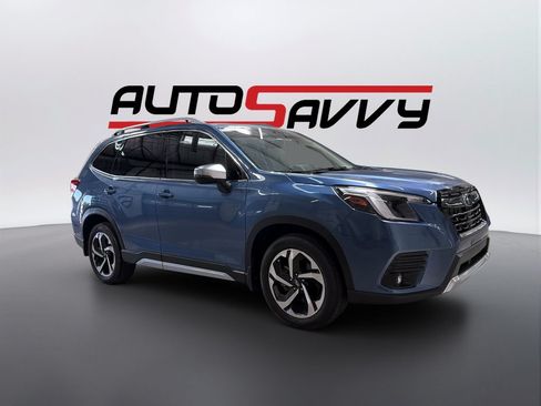 Used 2024 Subaru Forester Touring w/ Pop Package 2 AWD/4WD image 3