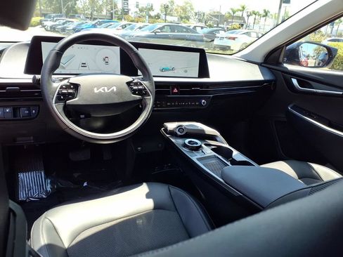 Certified 2024 Kia EV6 Light RWD image 11