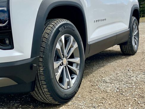 New 2026 Chevrolet Equinox LT w/ Safety and Technology Package AWD/4WD image 14