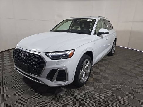 Used 2022 Audi Q5 2.0T Prestige w/ Prestige Package AWD/4WD image 1