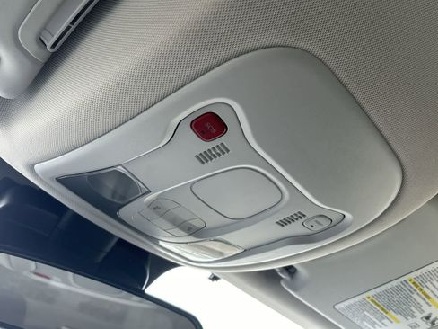 Certified 2021 Jeep Renegade Sport image 28