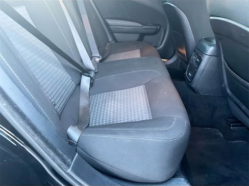 Used 2021 Dodge Charger R/T w/ Blacktop Package image 26