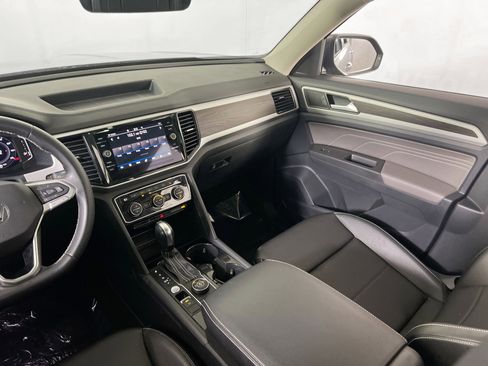 Used 2022 Volkswagen Atlas SE image 23