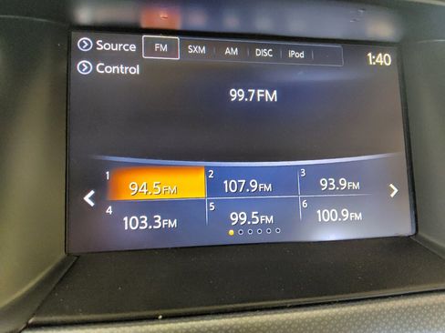 Used 2020 Nissan Pathfinder SL FWD image 25