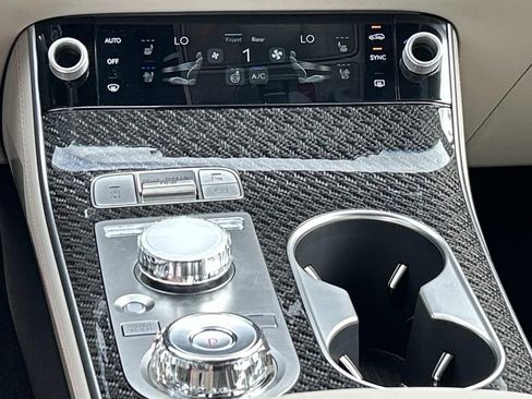 New 2026 Genesis GV70 3.5T Sport Prestige AWD/4WD image 31
