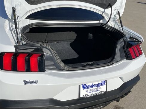 Used 2024 Ford Mustang GT Premium image 26