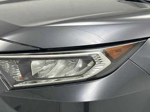 Certified 2019 Toyota RAV4 XLE w/ Convenience Package AWD/4WD image 21