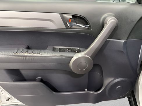 Used 2008 Honda CR-V EX-L image 9
