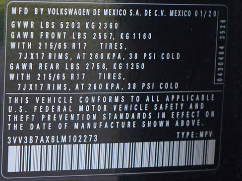 Used 2020 Volkswagen Tiguan SE w/ Panoramic Sunroof Package FWD image 30