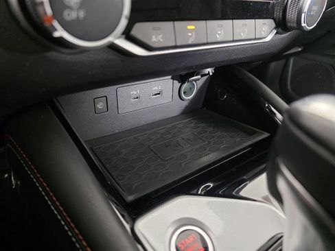 Used 2024 Nissan Altima 2.5 SR w/ SR Premium Package image 35