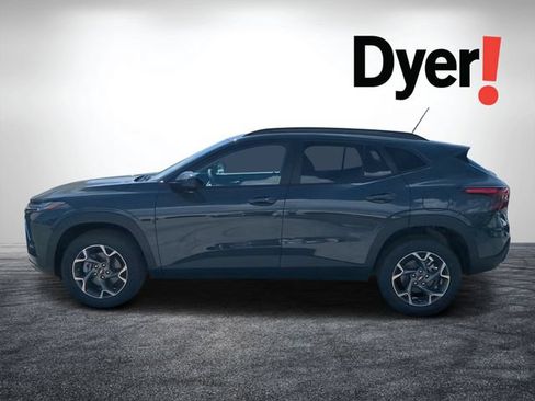 Used 2025 Chevrolet Trax LT w/ Driver Confidence Package FWD image 7