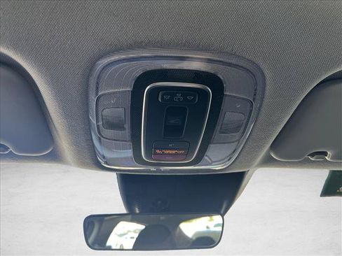 Used 2025 Hyundai Elantra SEL FWD image 21