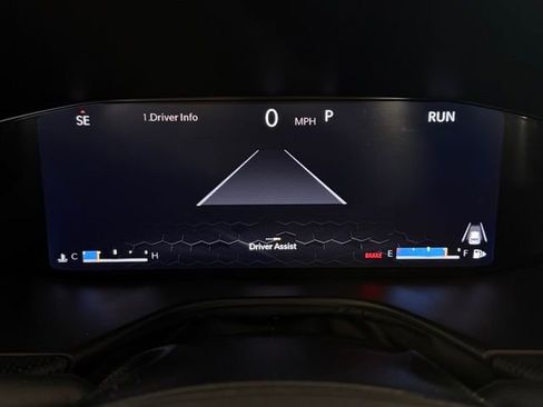 Used 2025 Jeep Compass Trailhawk w/ Trailhawk Elite Group image 16