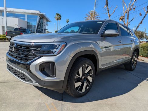 New 2026 Volkswagen Atlas Cross Sport SEL AWD/4WD image 8