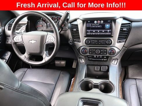 Used 2015 Chevrolet Suburban LT w/ Luxury Package AWD/4WD image 15