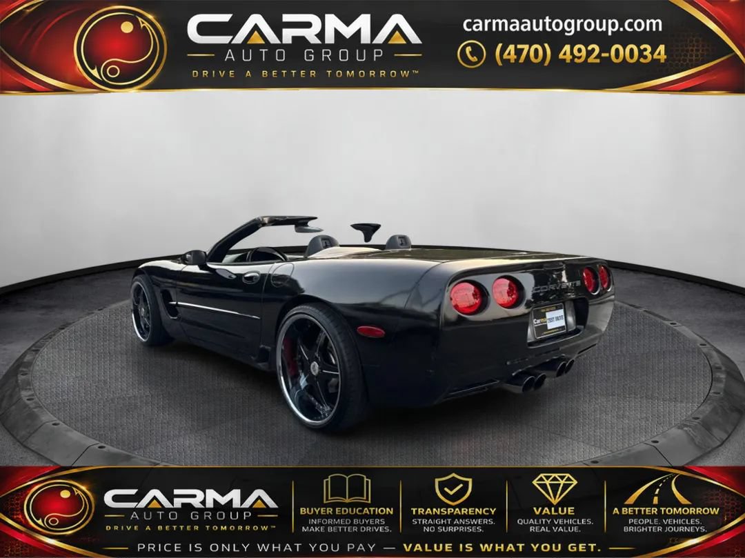 Used 1999 Chevrolet Corvette Convertible w/ Performance Handling Pkg RWD image 3