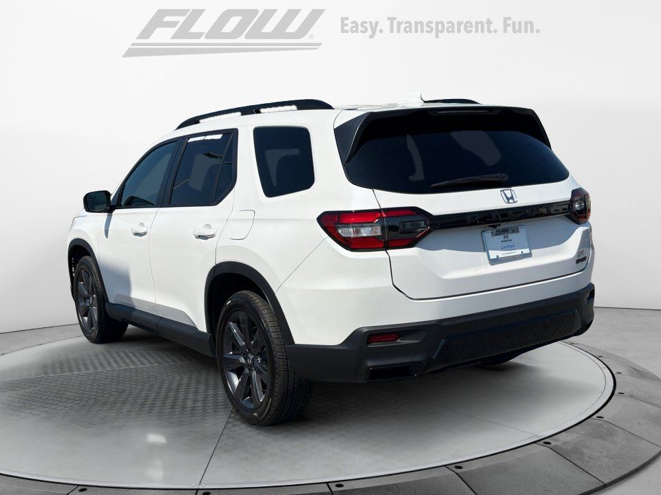 Certified 2026 Honda Pilot Sport image 6