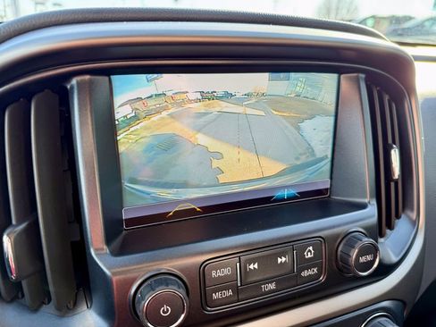 Used 2018 Chevrolet Colorado Z71 image 26