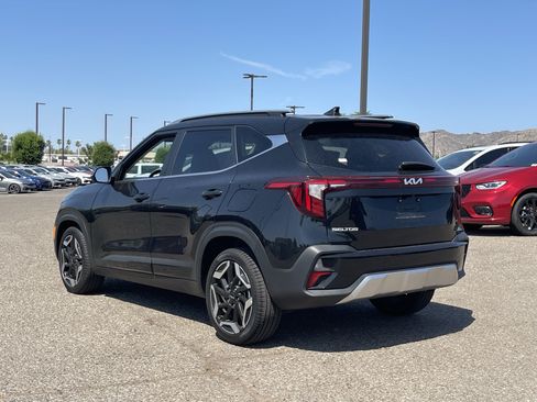 Certified 2024 Kia Seltos SX w/ SX Sunroof Package AWD/4WD image 4