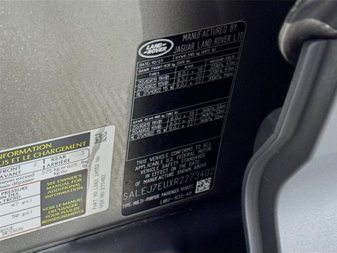 Used 2024 Land Rover Defender 110 S AWD/4WD image 34