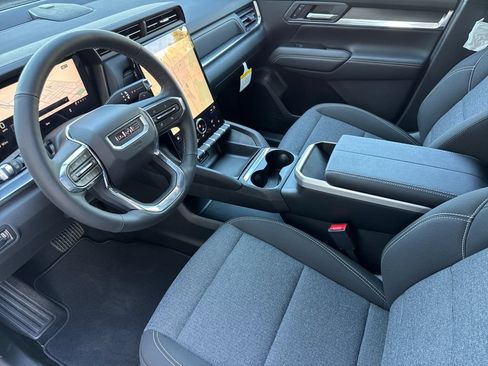 New 2027 GMC Terrain Elevation w/ Black Edition FWD image 9