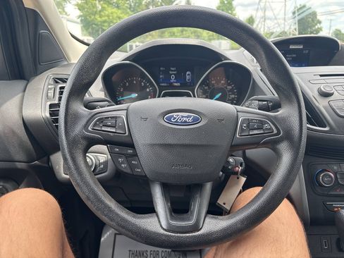 Used 2017 Ford Escape SE w/ SE Cold Weather Package AWD/4WD image 22