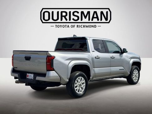 Certified 2025 Toyota Tacoma SR5 image 20