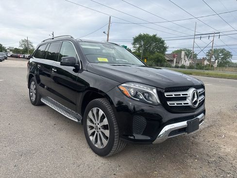 Used 2019 Mercedes-Benz GLS 450 4MATIC image 3