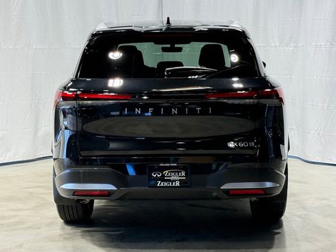 Certified 2026 INFINITI QX60 Luxe w/ Family Package AWD/4WD image 5