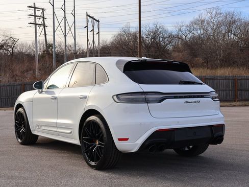 Used 2024 Porsche Macan GTS image 3